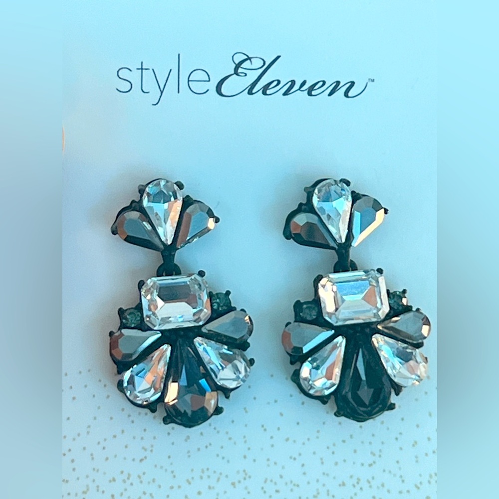 Art Deco Crystal Flower